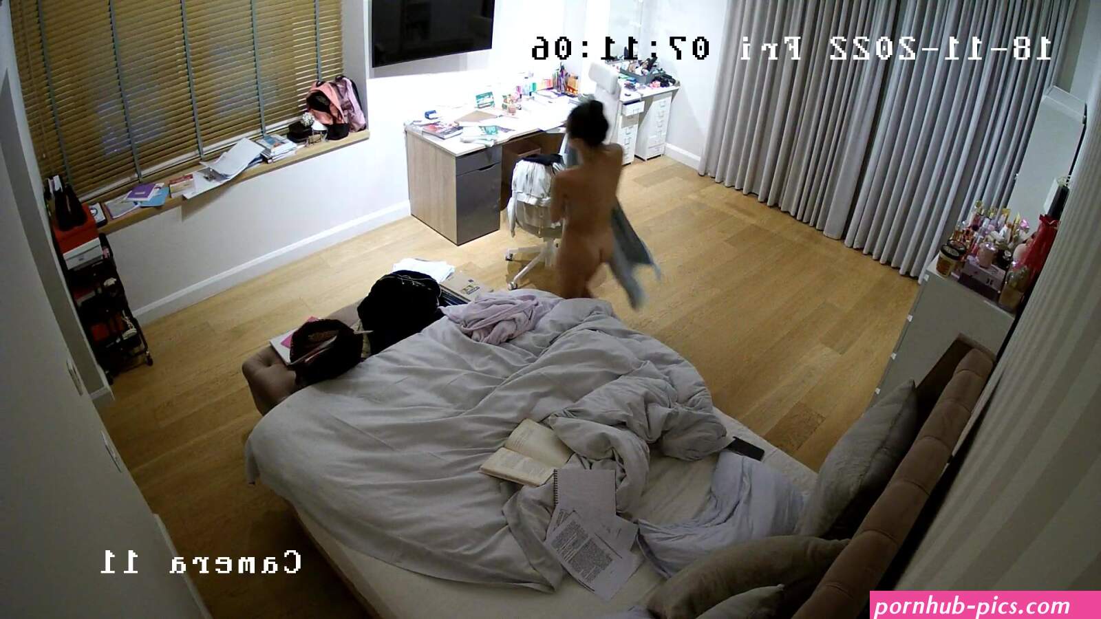 Voyeur house free videos