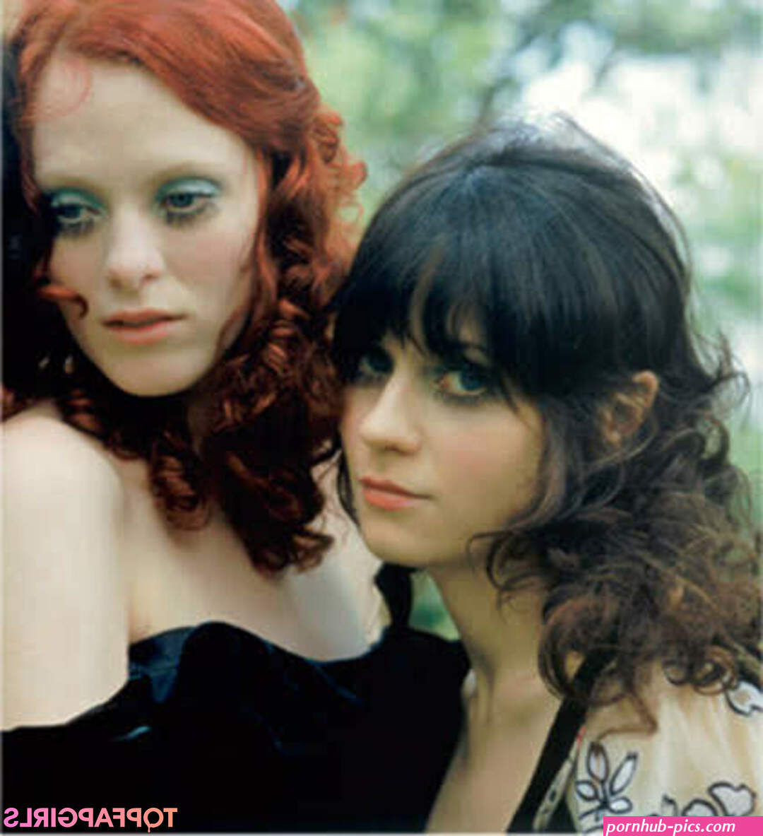 Zooey Deschanel Nude OnlyFans Leaked