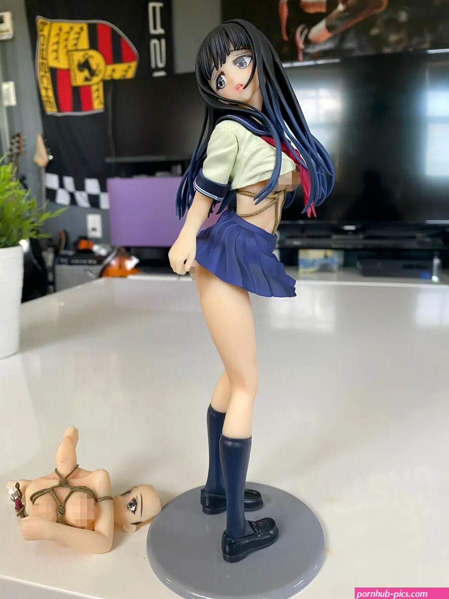 Adult Sexy Anime Hentai Girl Figure Teenage Youn Large Model Nude Naked Figurine