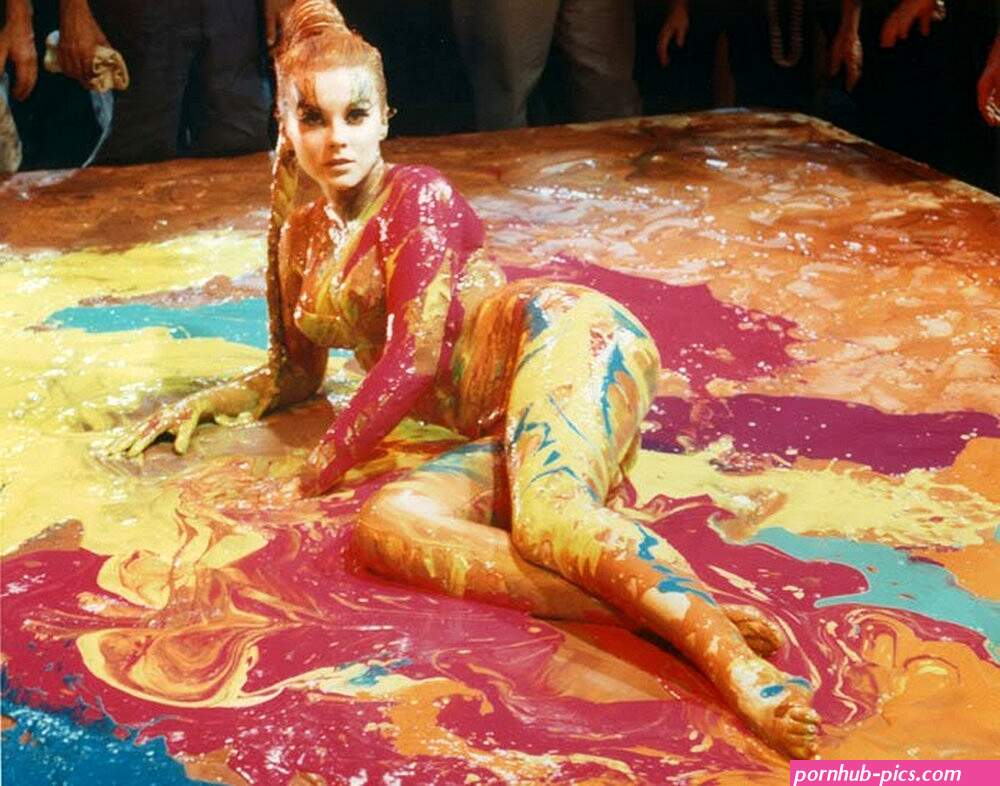 Sploshing Ann-Margret