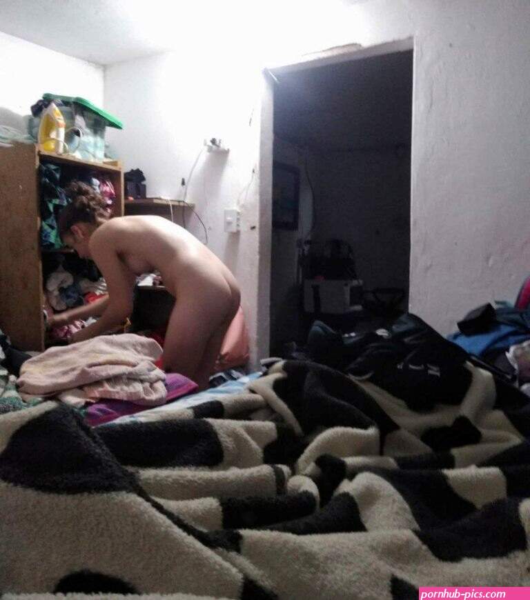 Consolando a mi hermana porque rompi con su novio
