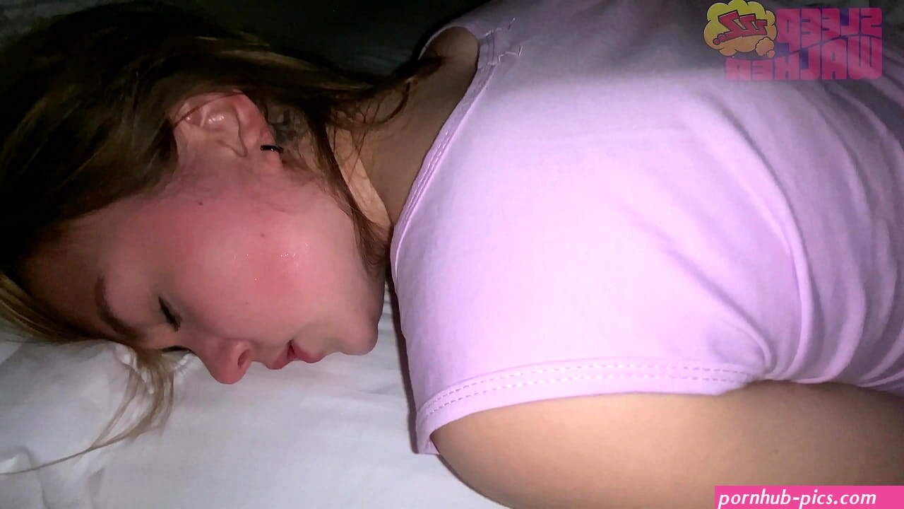 QUIETLY HARD FUCK WITH MY STEP SISTER