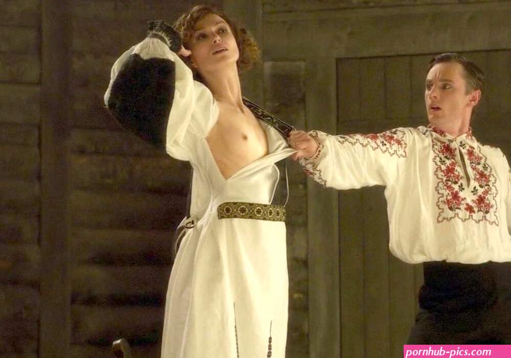 Keira Knightley And Eleanor Tomlinson Nude Lesbian Sex From Colette