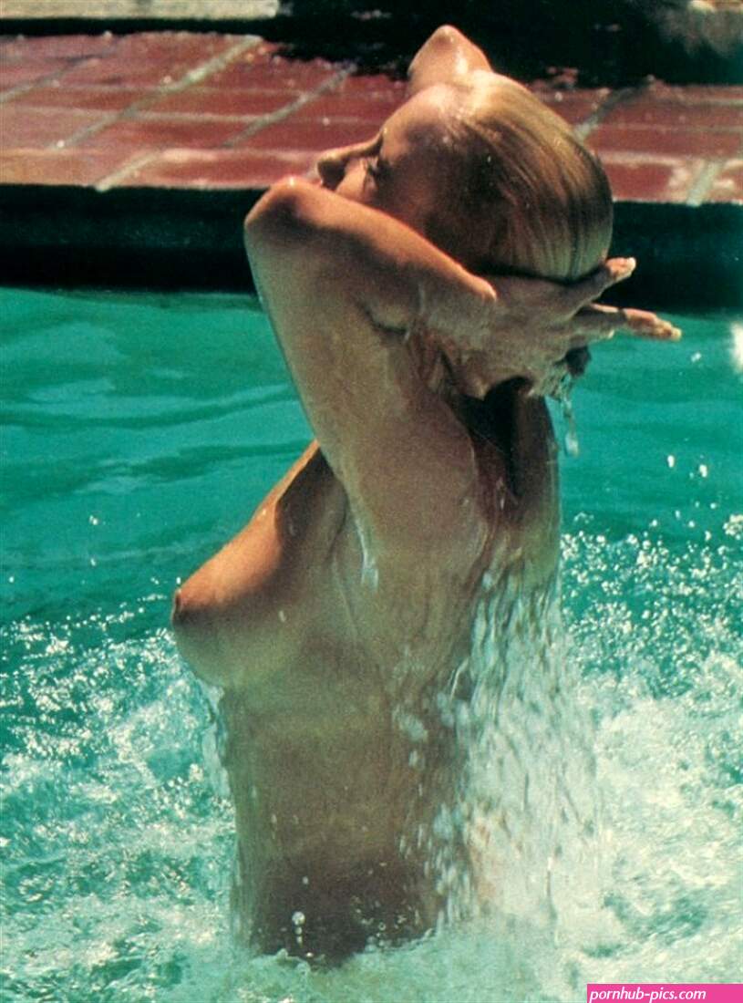 Suzanne Somers Fully Nude Photos
