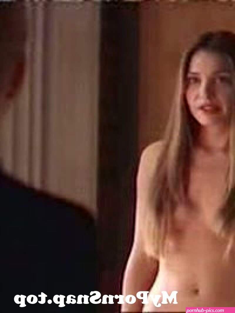 Gina Philips Nude