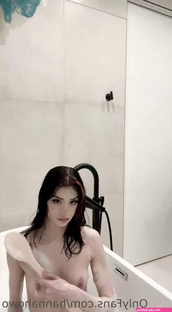 Hannahowo Of Leaks Video