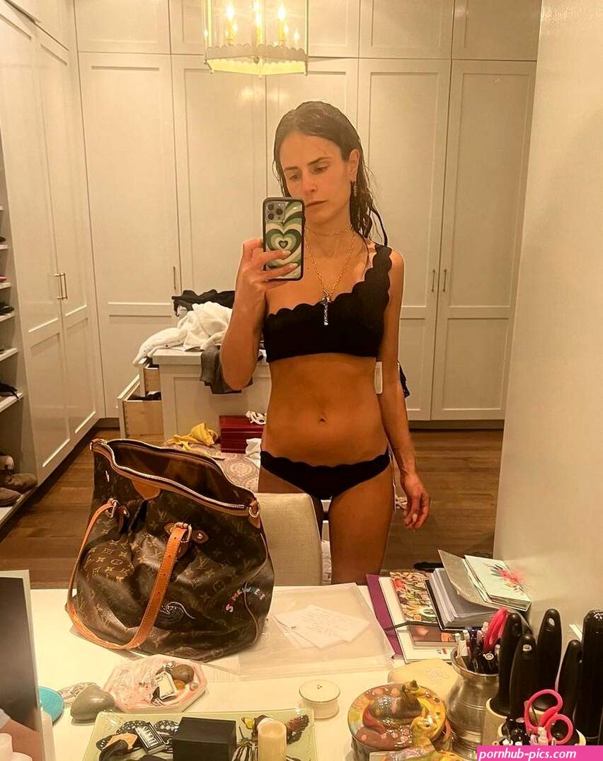 Jordana Brewster Nude
