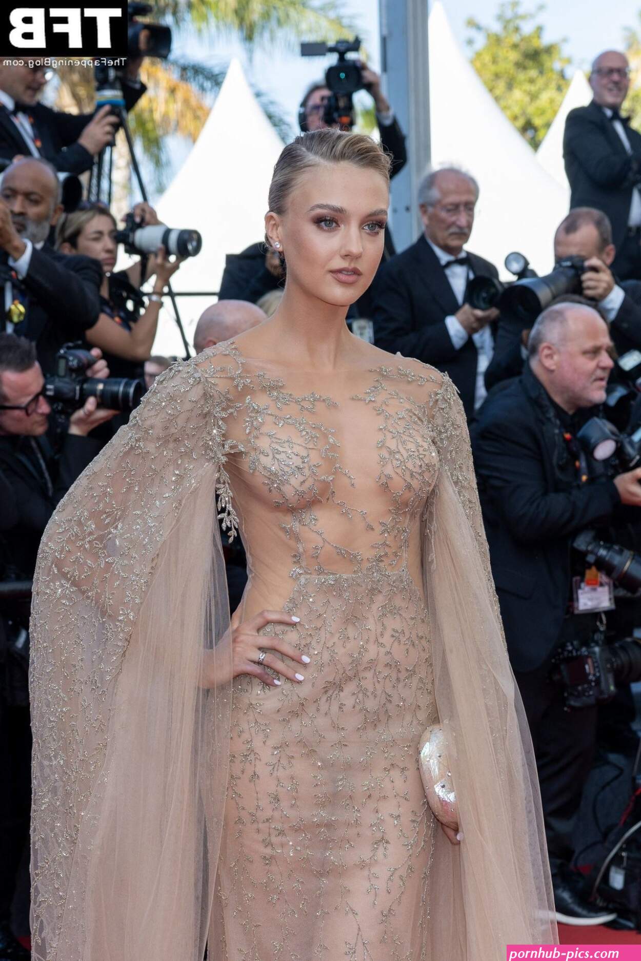 Nude lilly krug