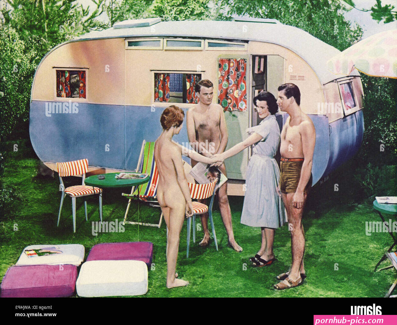 NUDIST STORY 1960 Eros film with at left Brian Cobby and Shelley Martin Stock Photo