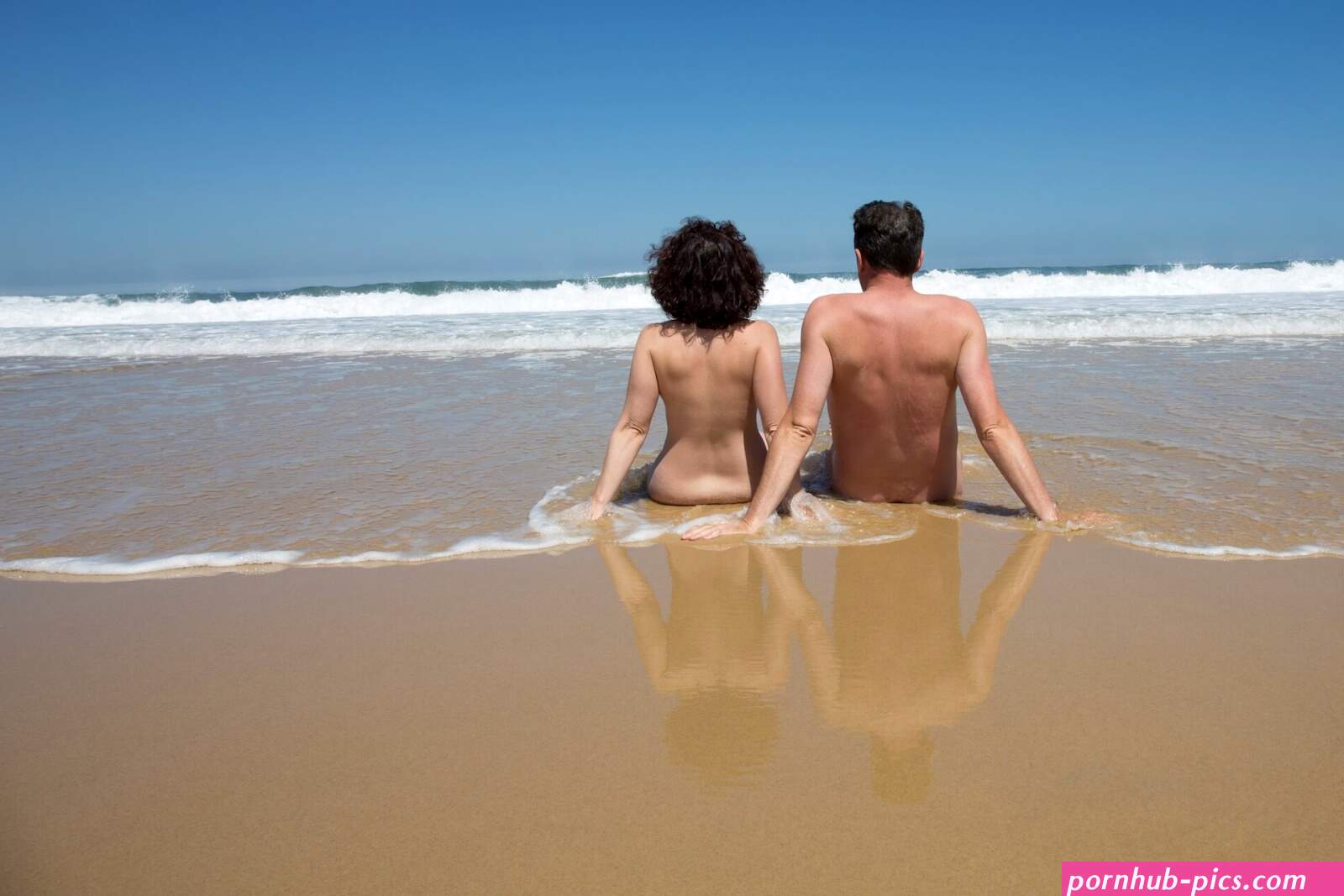 Top 3 Mykonos Nude Beaches
