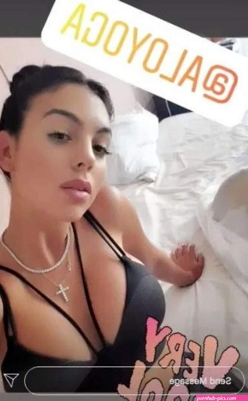 Georgina rodriguez boobs