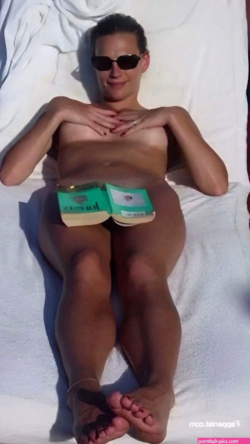 Molly Sims Naked