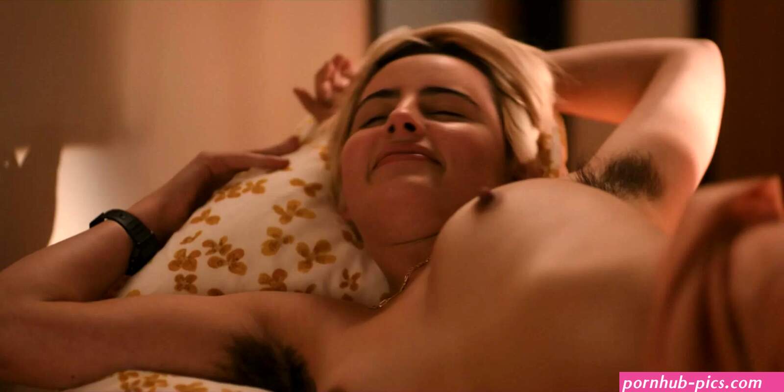 Nude Jacqueline Toboni Olivia Thirlby