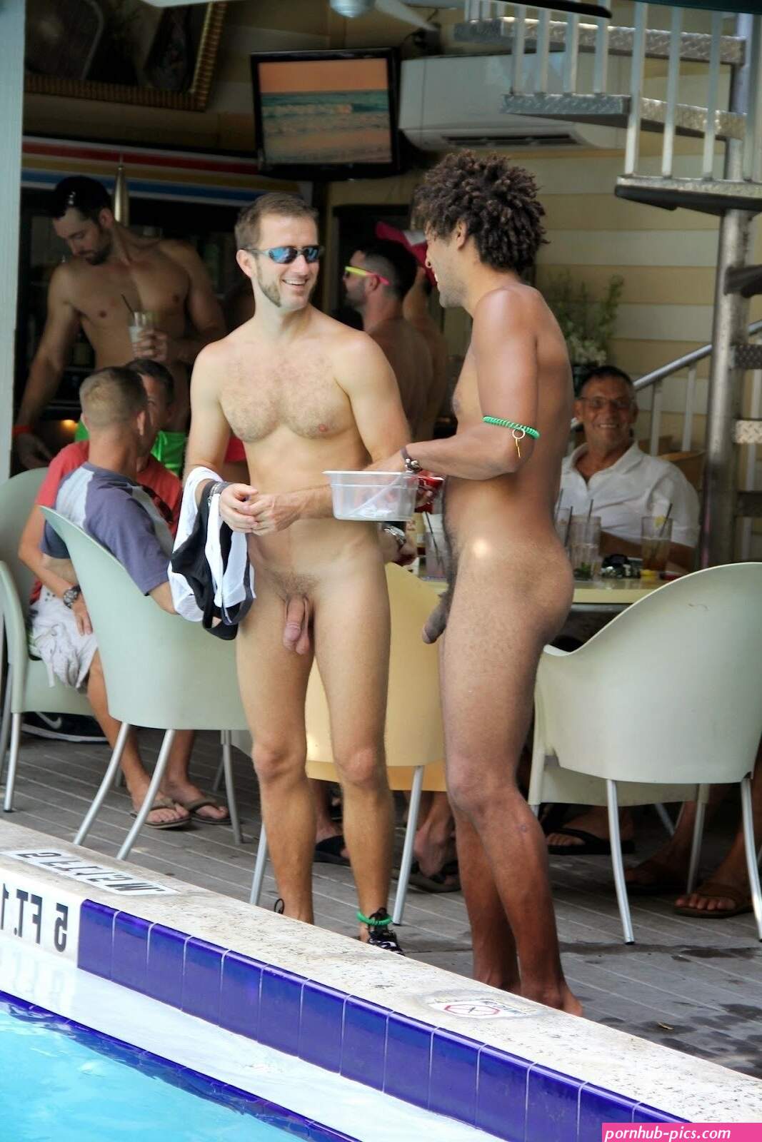 Swimming Guys Naked