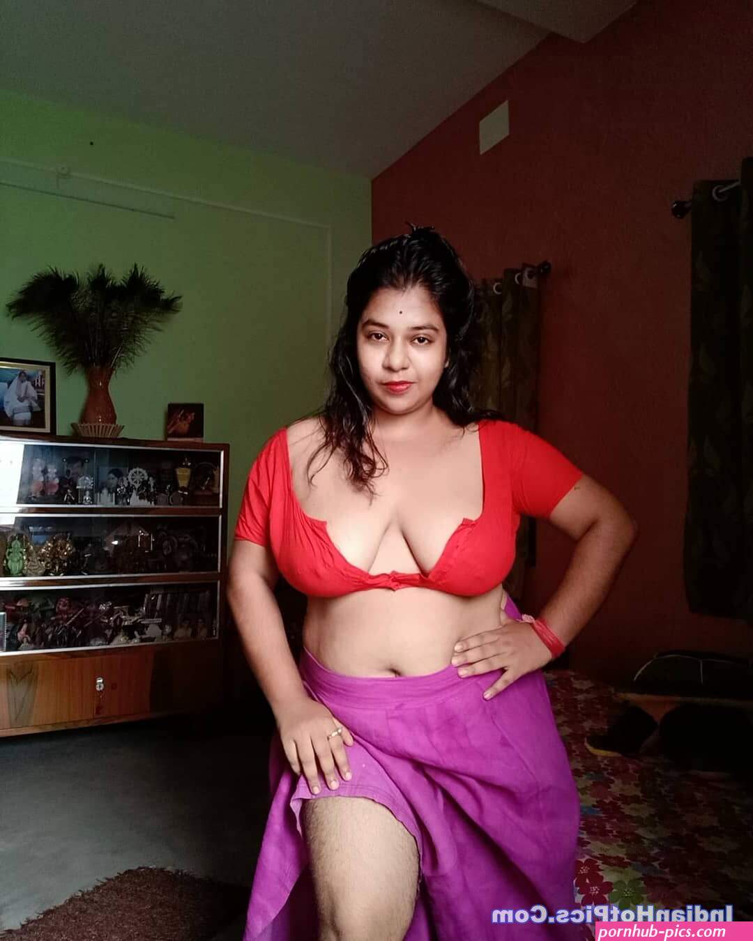 Tharki Bangla Hot Maal Ki Mamme Aur Gaand Pics