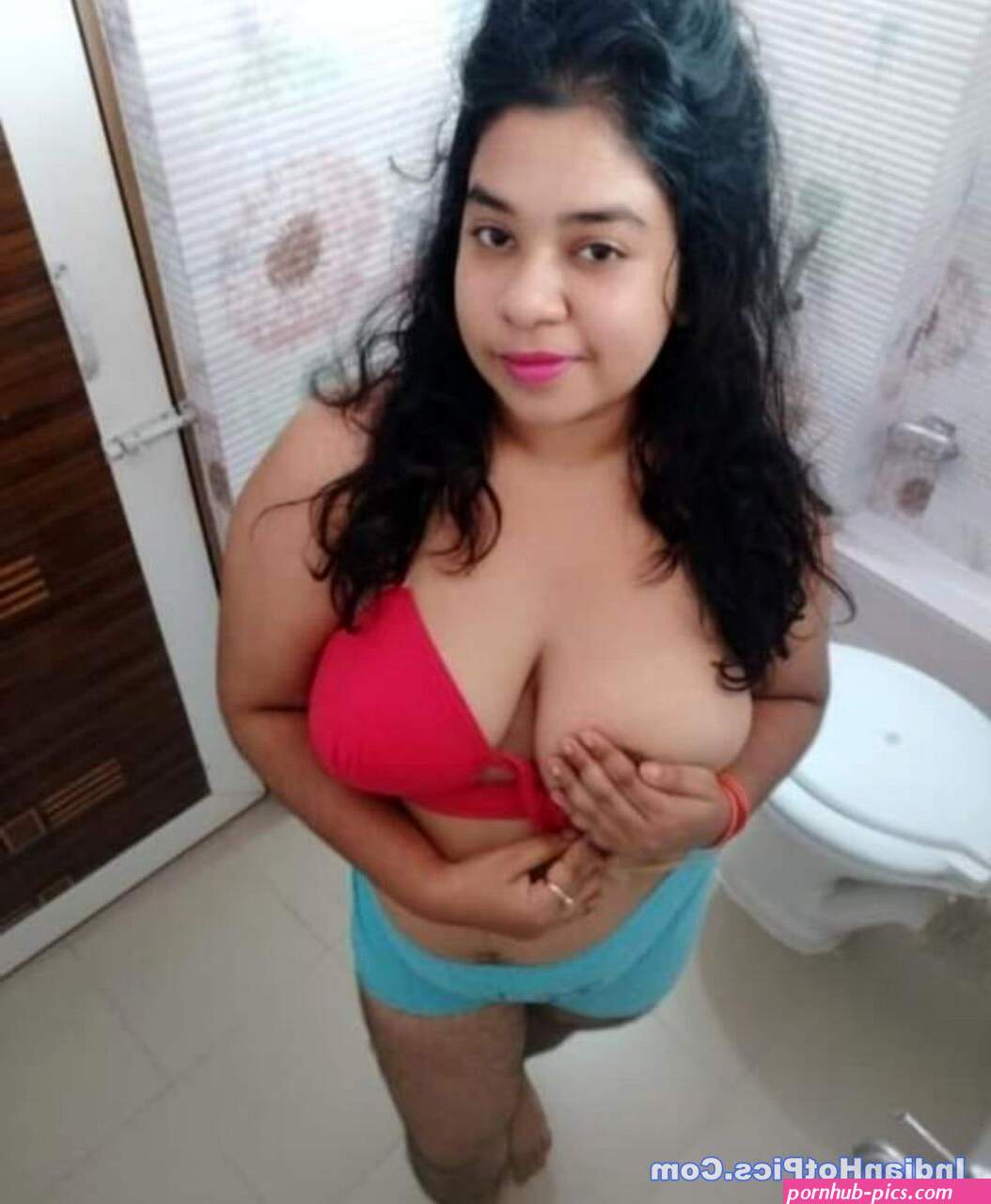 Tharki Bangla Hot Maal Ki Mamme Aur Gaand Pics