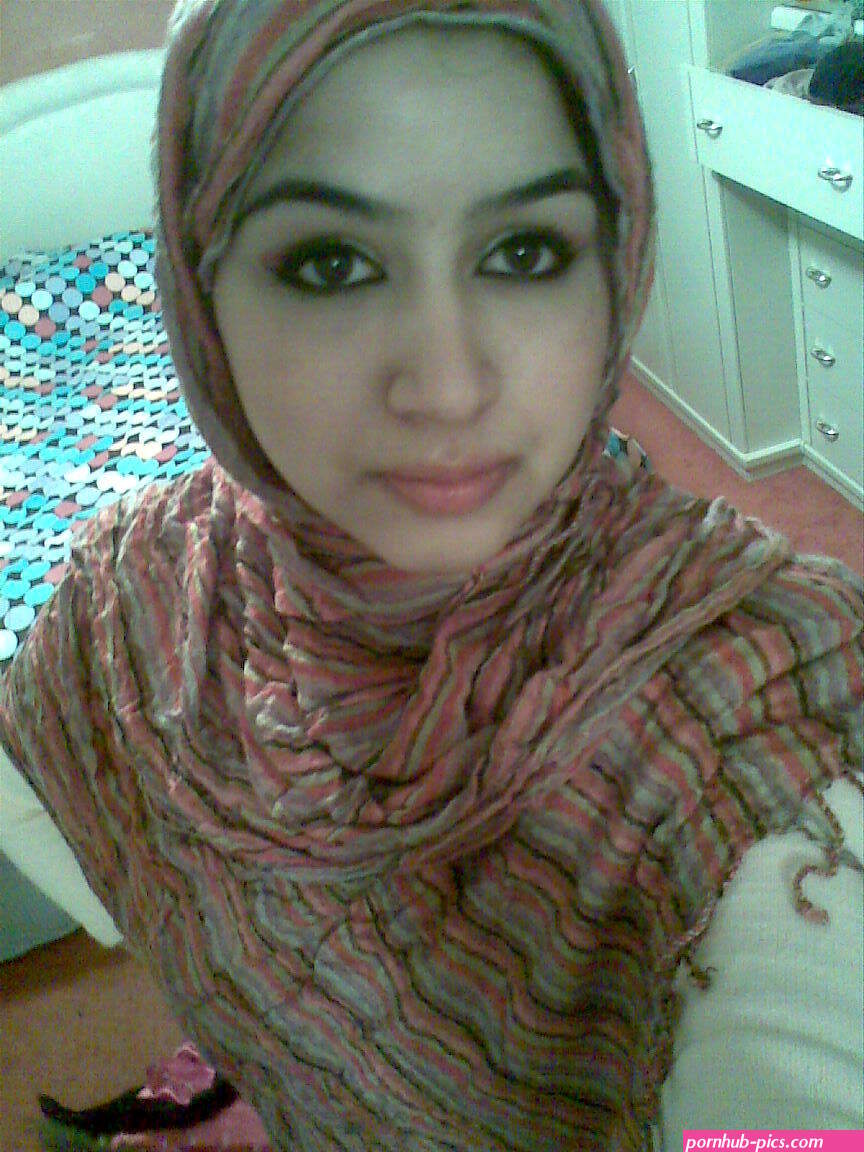 Nabeela The Pretty Pakistani 30 pictures