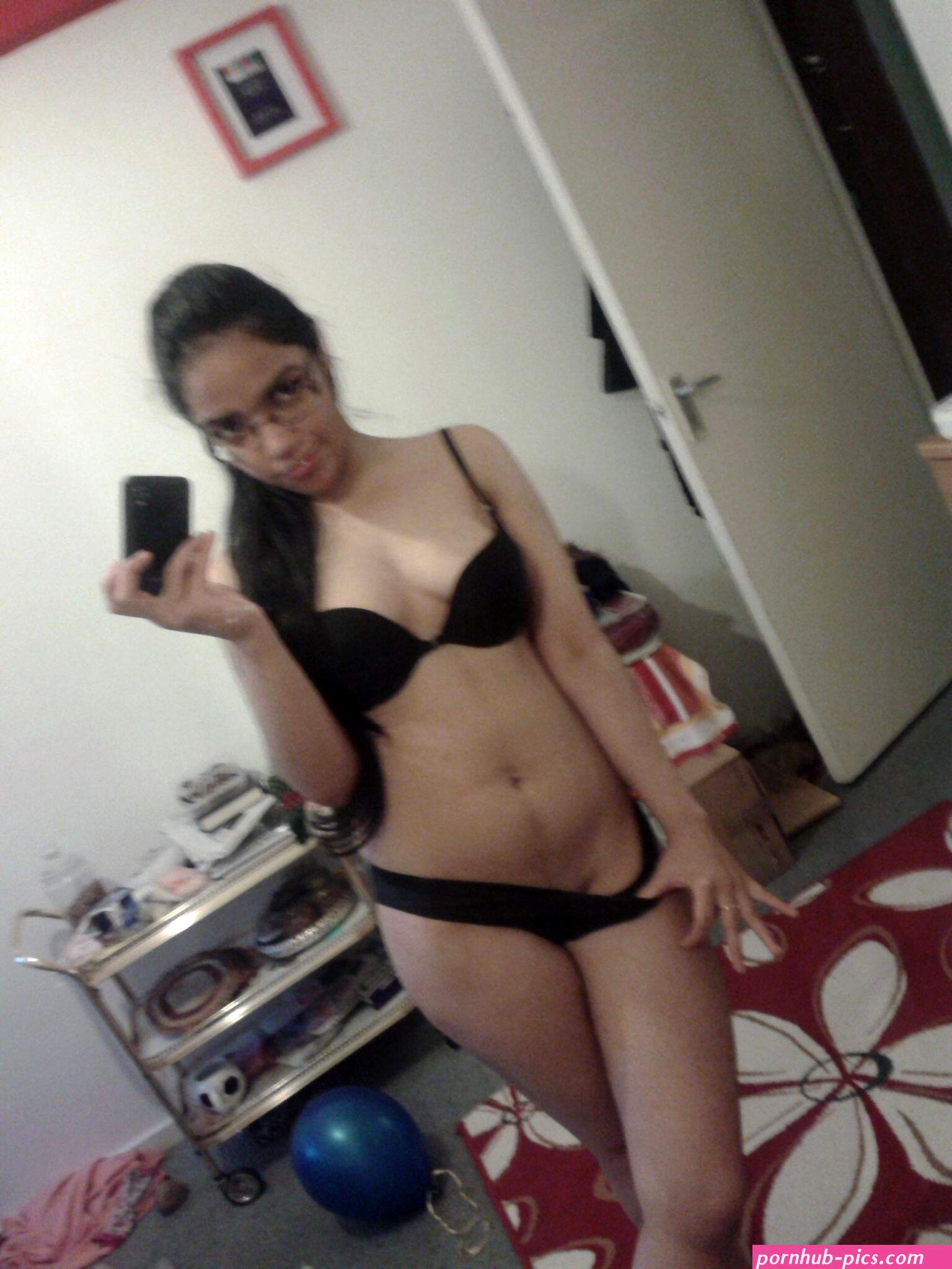 Pakistani nude self shots Adult Quality image FREE.