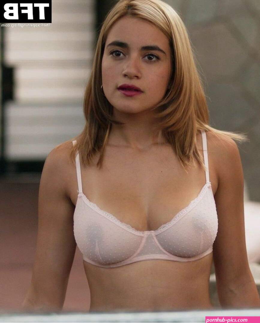 Paulina Gaitn Nude Sexy Collection