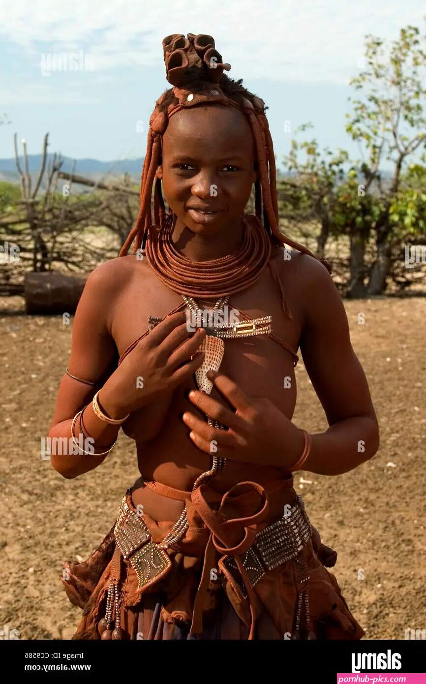 Bora Tribe Girls