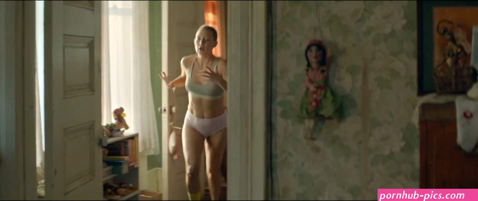 Nude video celebs Actress Kate Hudson