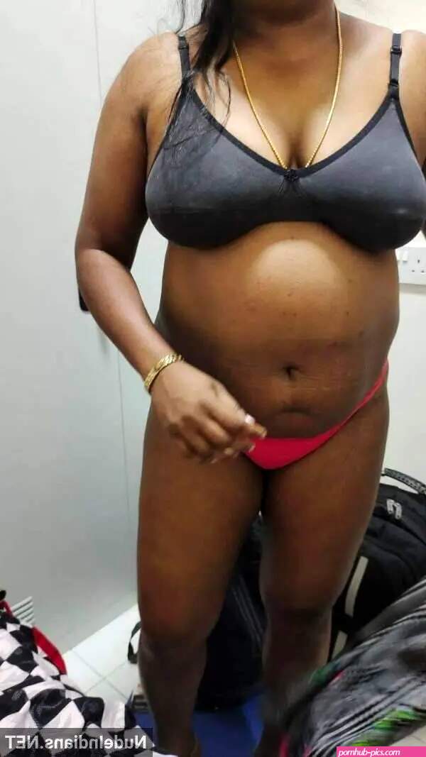 Desi MILFs Aur Bhabhi Bra Panty Hot Desi Papa Images