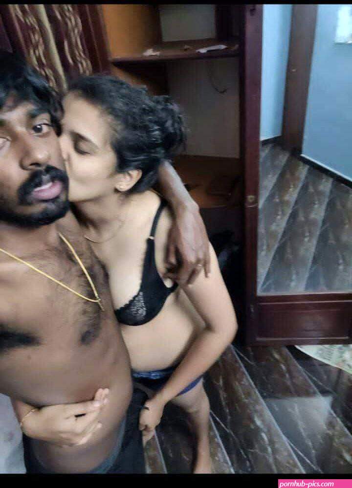 Mallu cuckold couple leaked nudes and selfies