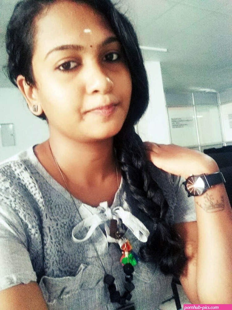 Indian Tamil Horny Mallu Girl Nude Photos Leaked