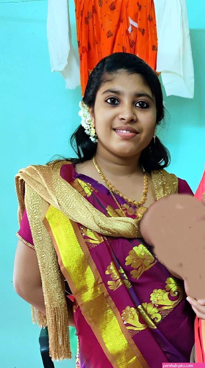 Mallu girl leaked photo 8 pictures