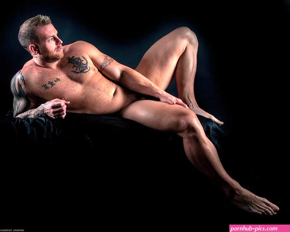 87 Timeless Photos of Nude Men by Anthony Timiraos