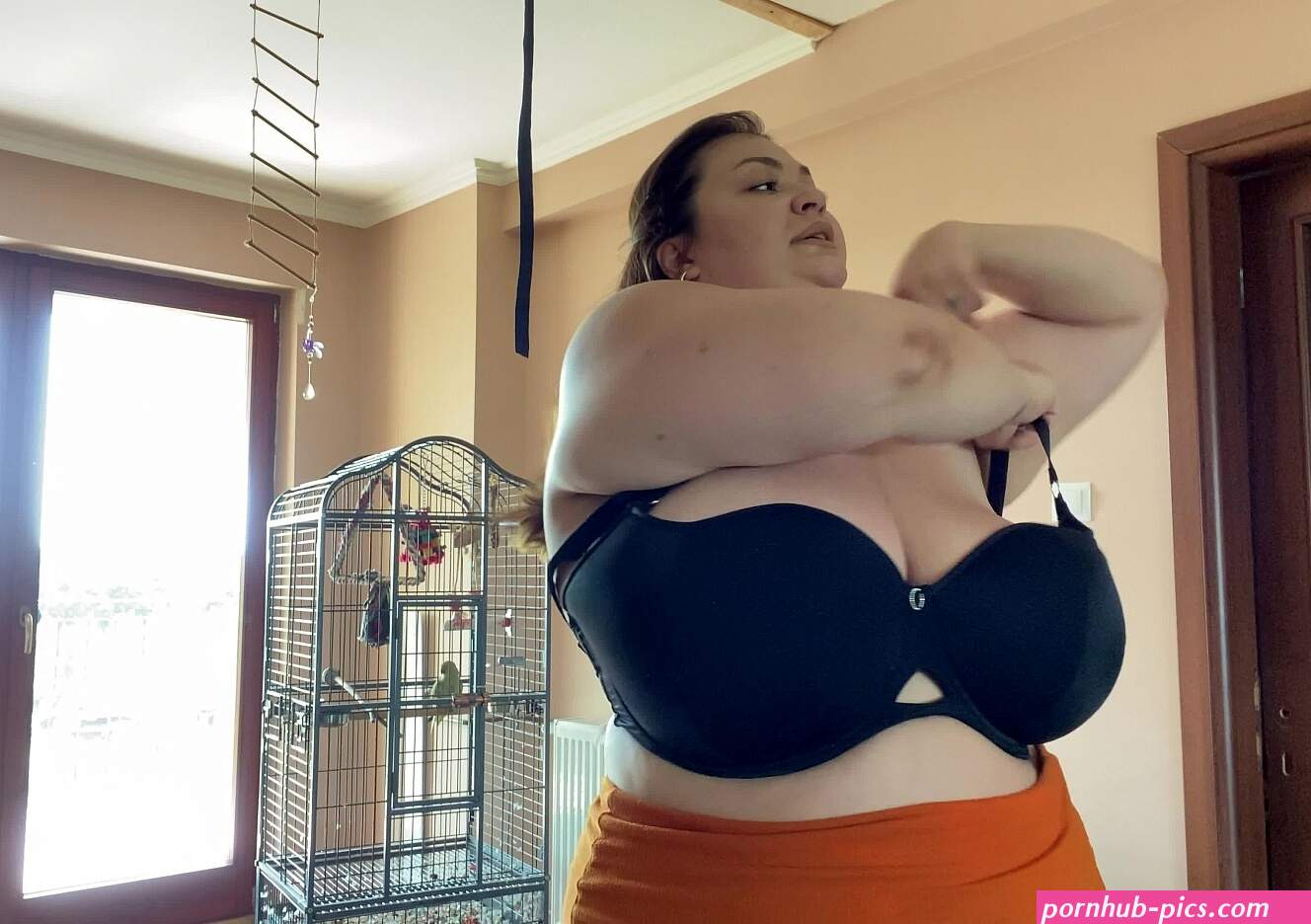 Mia the Bra Buster
