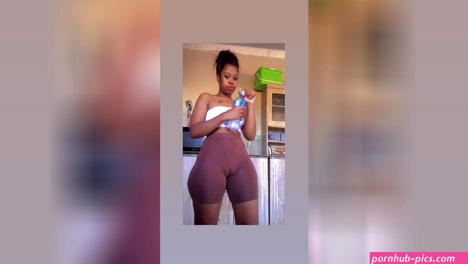 Mzansi Cameltoe