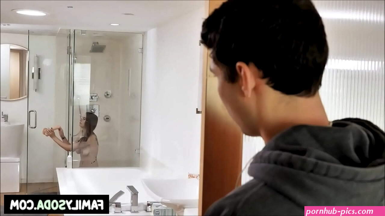 stepBrother perving out on stepsister in the shower