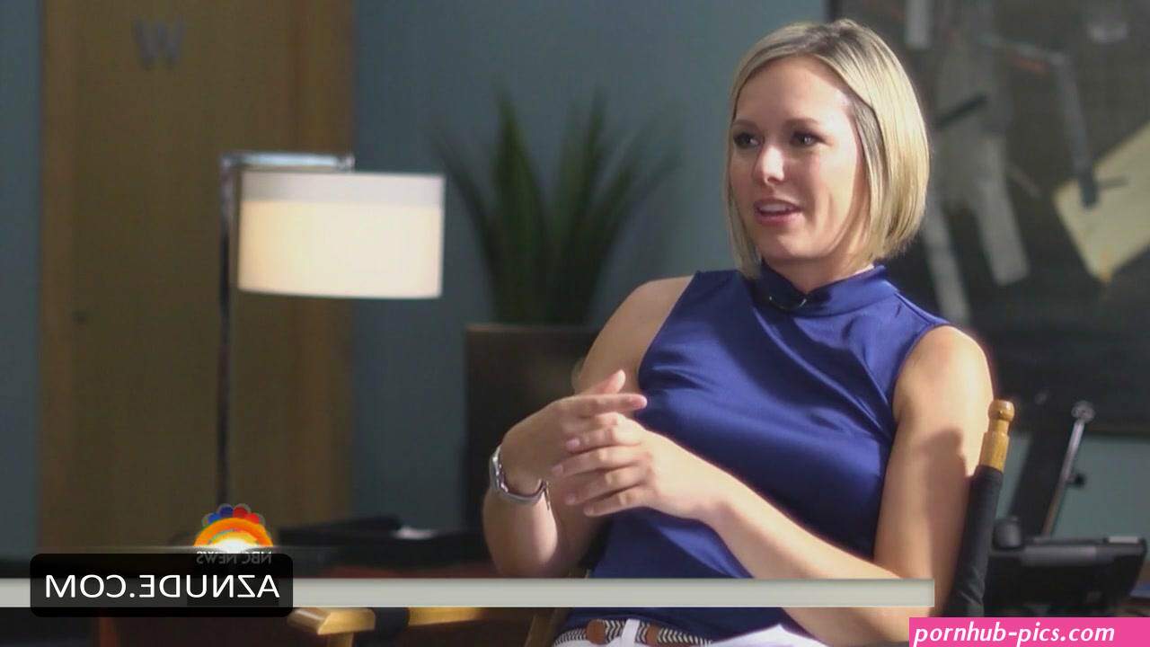 DYLAN DREYER Nude