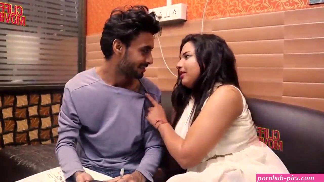 Hindi Sex Movie with Indian Actress With Hindi Audio watch online