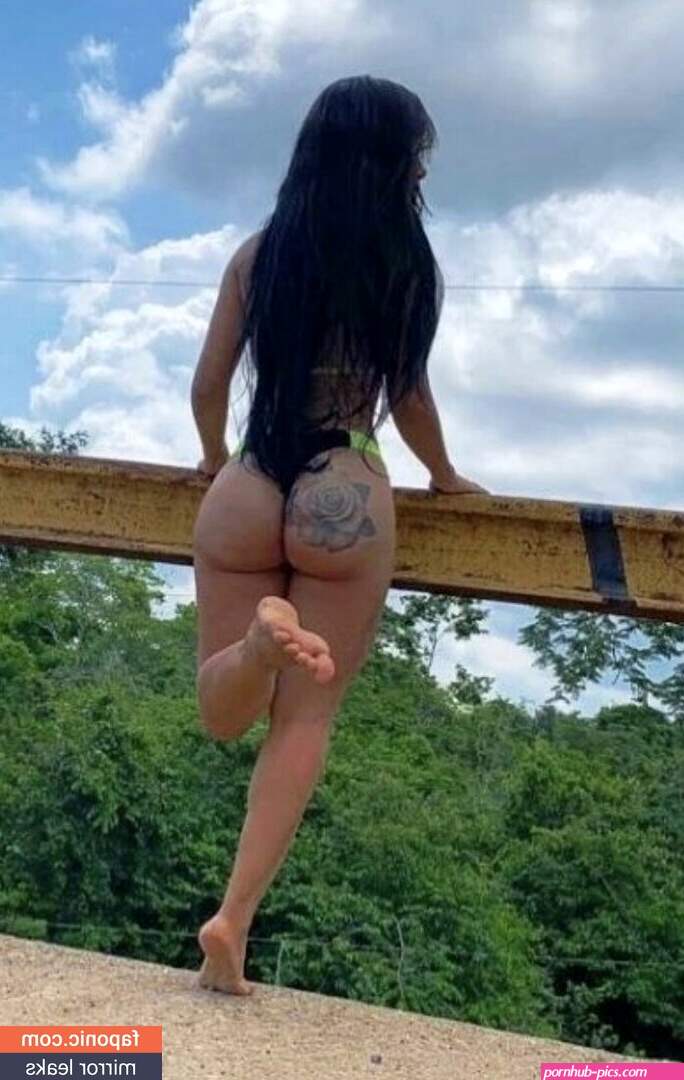 Emillyrlima aka emmilyelizabethh Nude Leaks OnlyFans
