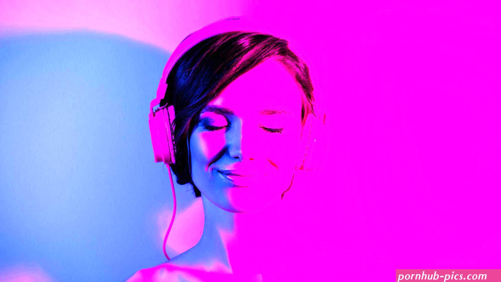 15 Audio Porn Options and Podcasts