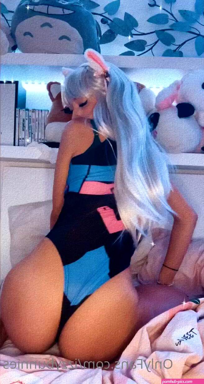 Izzybunnies ONLYFANS Video 19