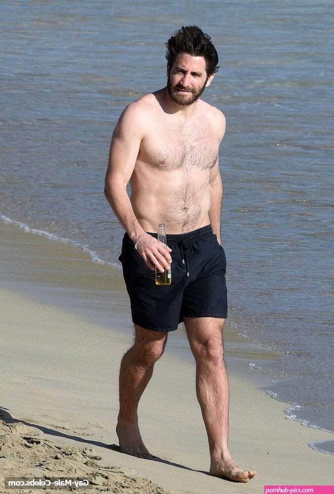 Jake Gyllenhaal Nude
