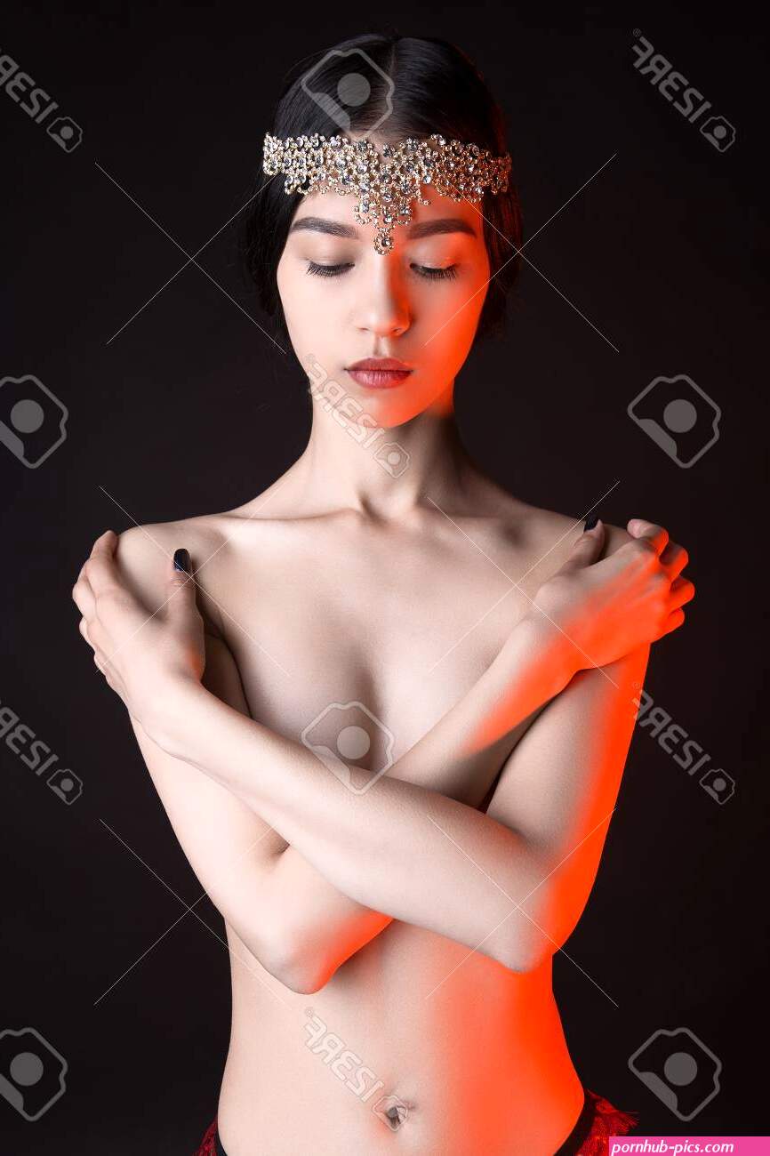Beautiful Nude Asian Woman Princess.naked Sexy Girl With Perfect Body And Jewelry Stock Photo Picture and Royalty Free Image. Image 86749261.
