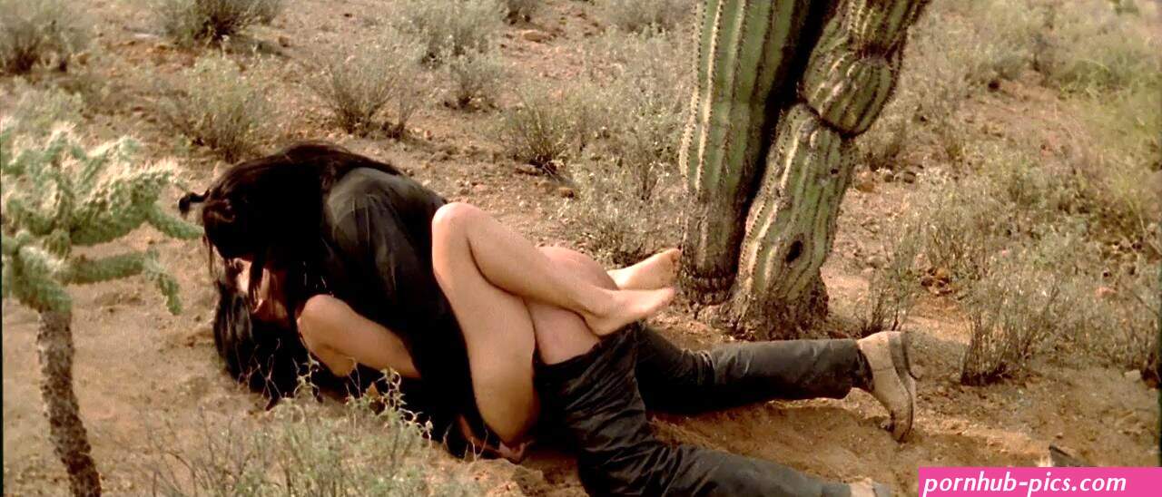 Rosie Perez Nude