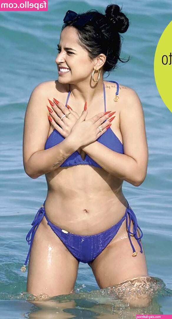 Becky G Reggaeton singer iambeckyg Nude Leaked OnlyFans