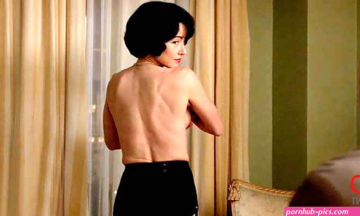 Top 50: Linda Cardellini Nude Pussy Tits Pictures 2024