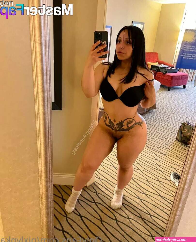Nixlynka Nude OnlyFans Leak Picture R41AyP9vj4