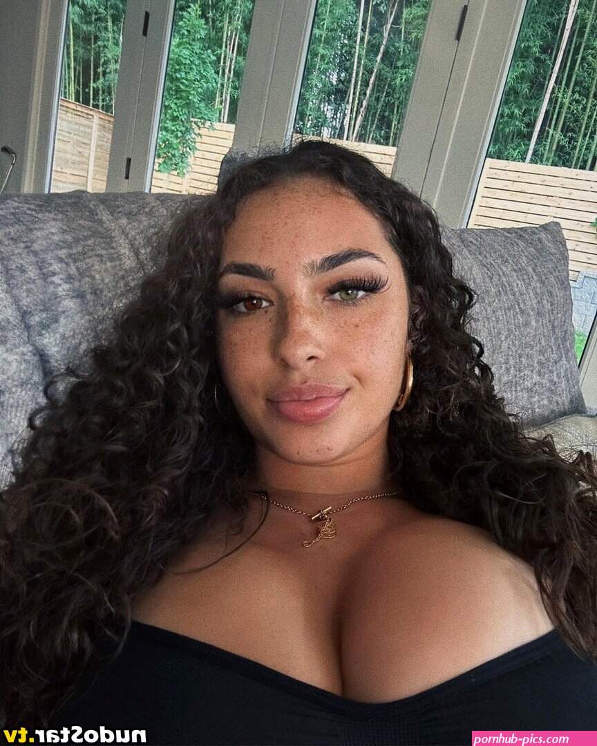 Ash Kash Nude OnlyFans