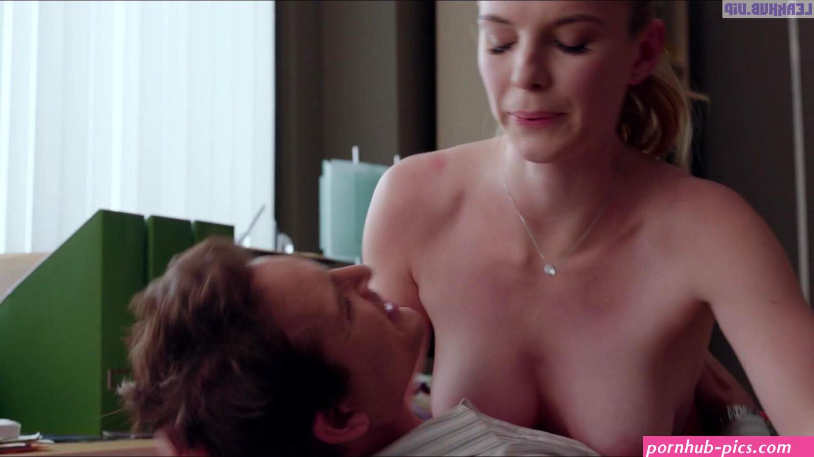 Betty Gilpin Nude Wikinudes GIF
