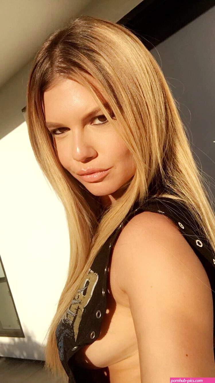 Chanel West Coast Sexy Photo
