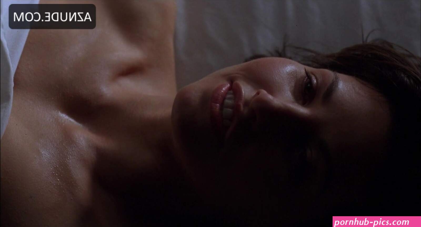 Gina Gershon Sexy hot fragment in Bound