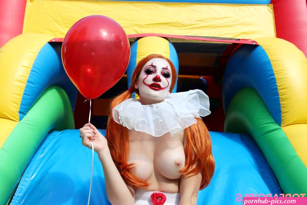 Holly Wolf Nude OnlyFans Leaked