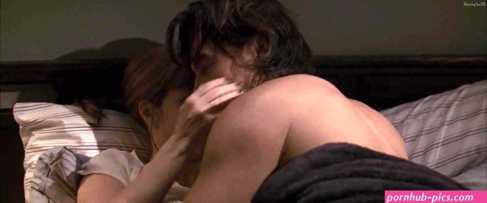 Lauren Holly nude